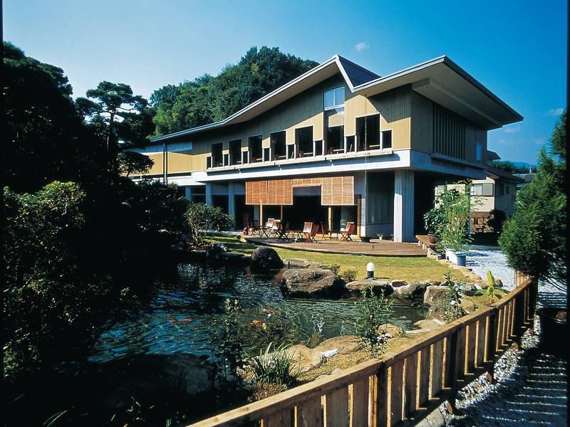 Tokai Spot 1